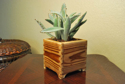 Handmade cubic cedar planter boxes – rustic wooden indoor/outdoor plant containers with finger joints, drainage holes, and eco-friendly natural finish. Perfect for herbs, succulents, or decorative storage.