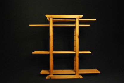 Fully assembled multi-level cedar plant shelf
